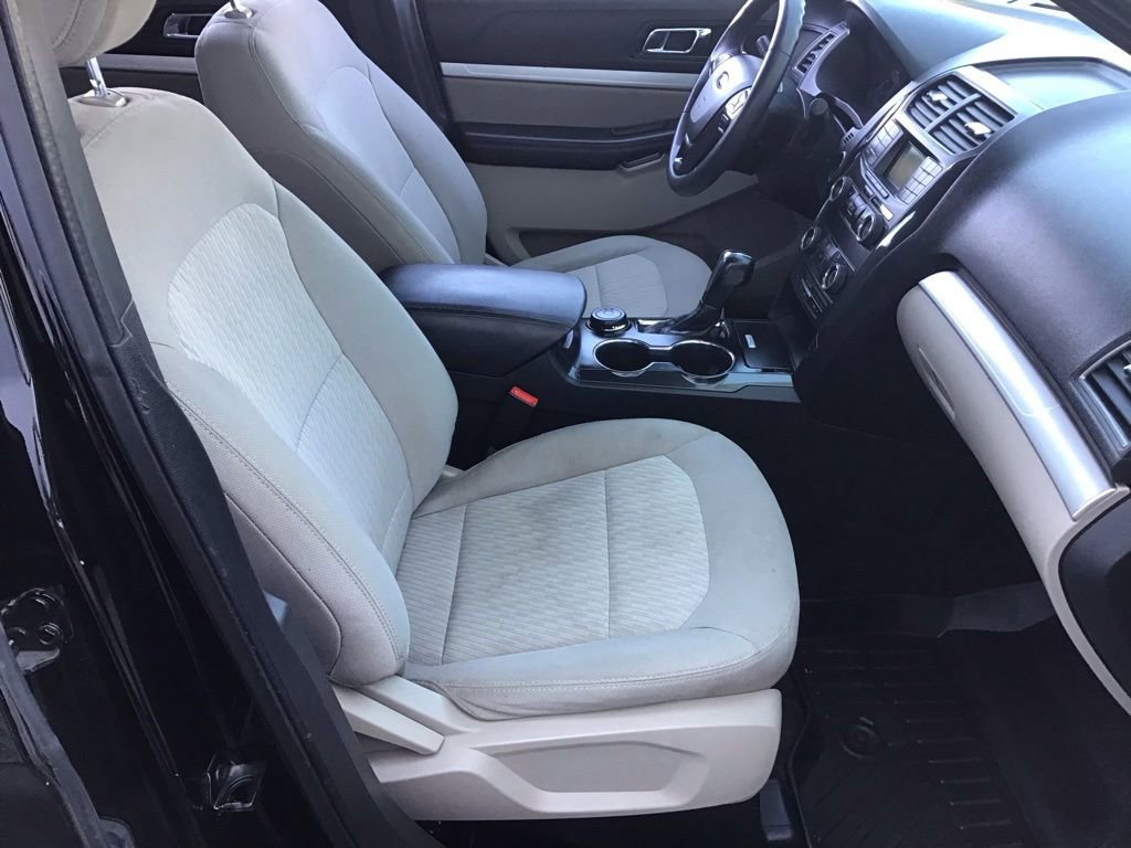 Used 2018 Ford Explorer 4WD image 11