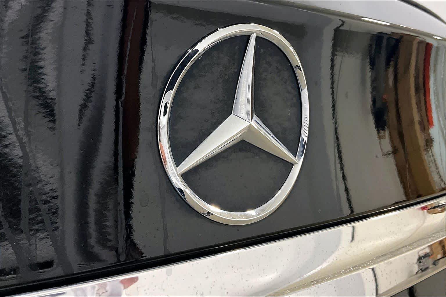 Used 2020 Mercedes-Benz GLA 250 w/ Premium Package image 29