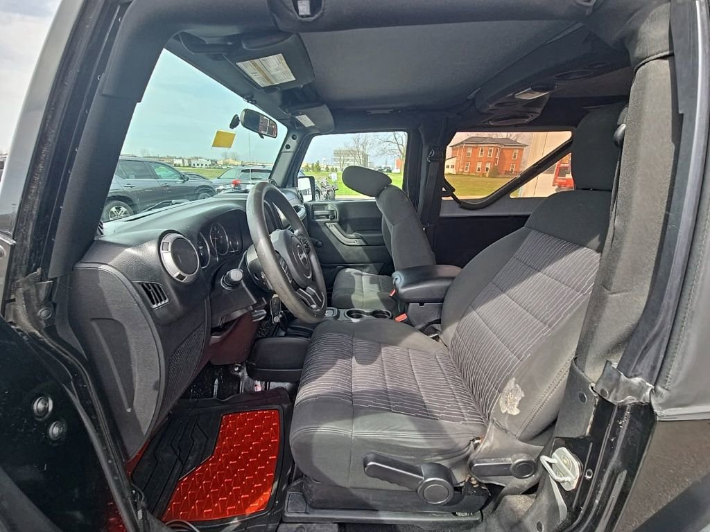 Used 2012 Jeep Wrangler Sport AWD/4WD image 12