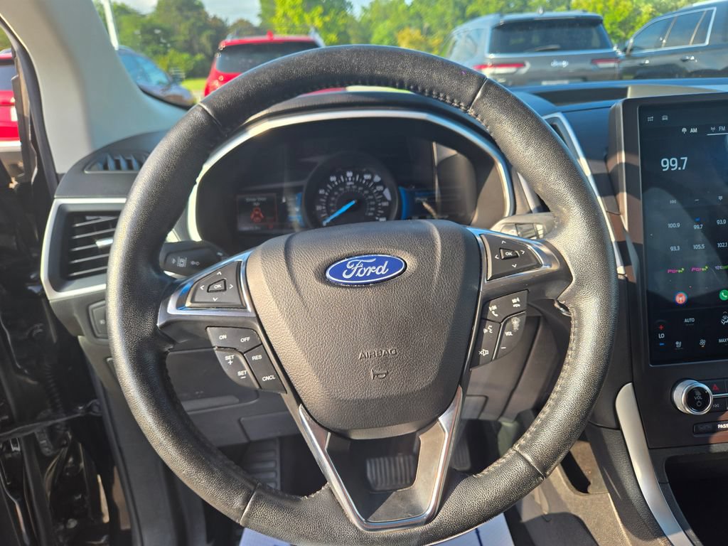 Used 2021 Ford Edge SEL w/ Convenience Package AWD/4WD image 10