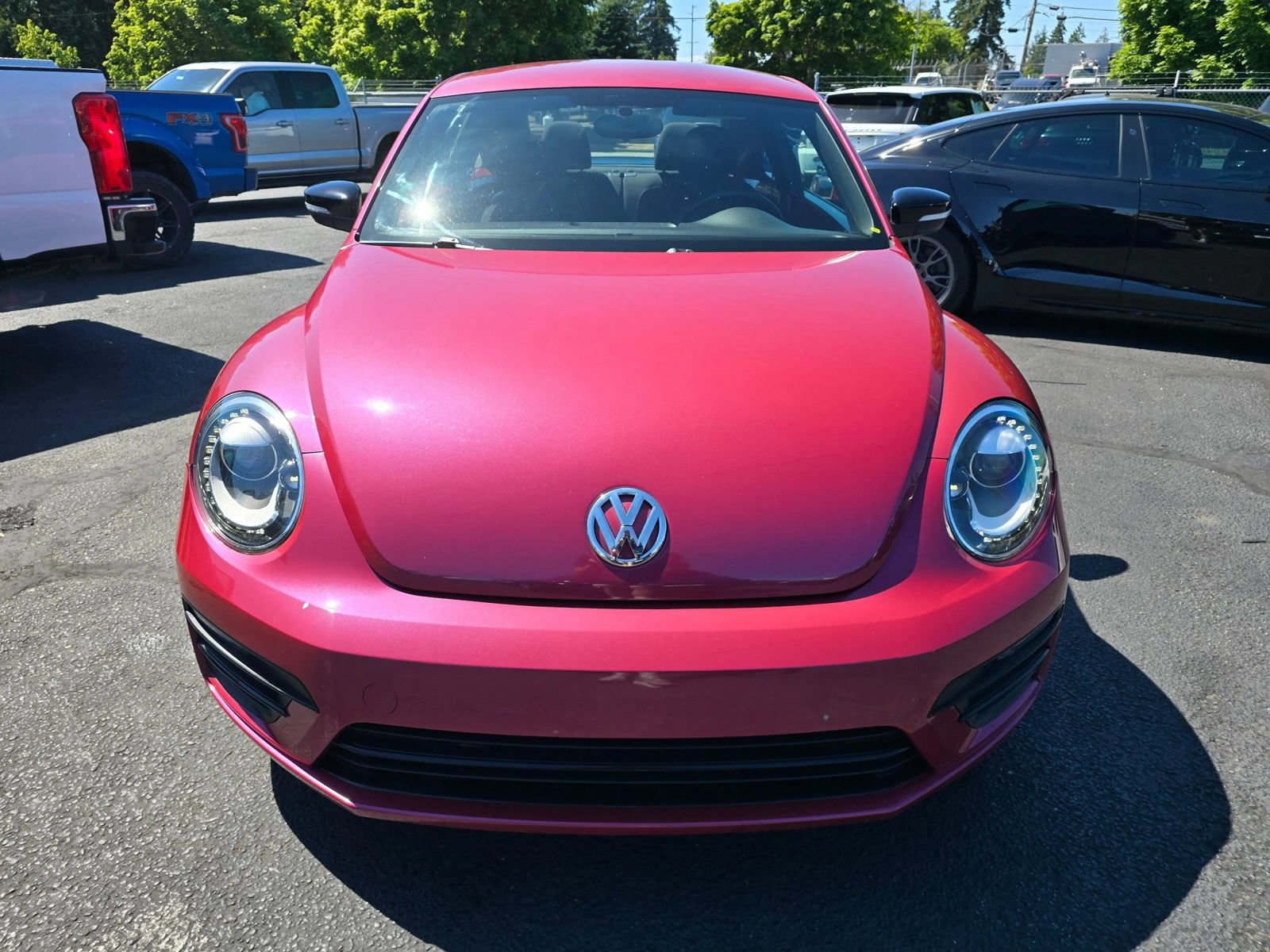 Used 2017 Volkswagen Beetle #PinkBeetle FWD image 8