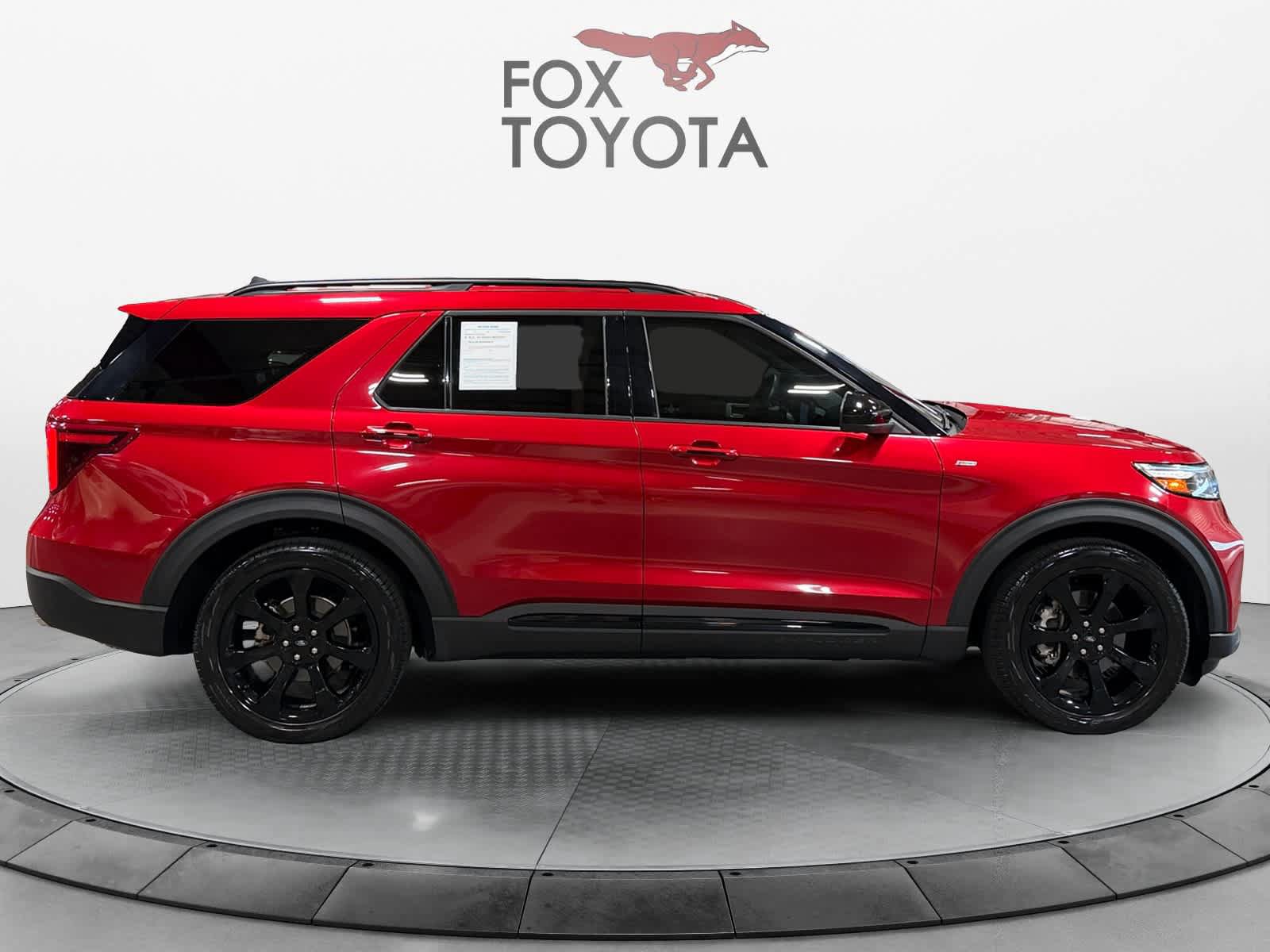 Used 2023 Ford Explorer ST-Line w/ Class IV Trailer Tow Package RWD image 7