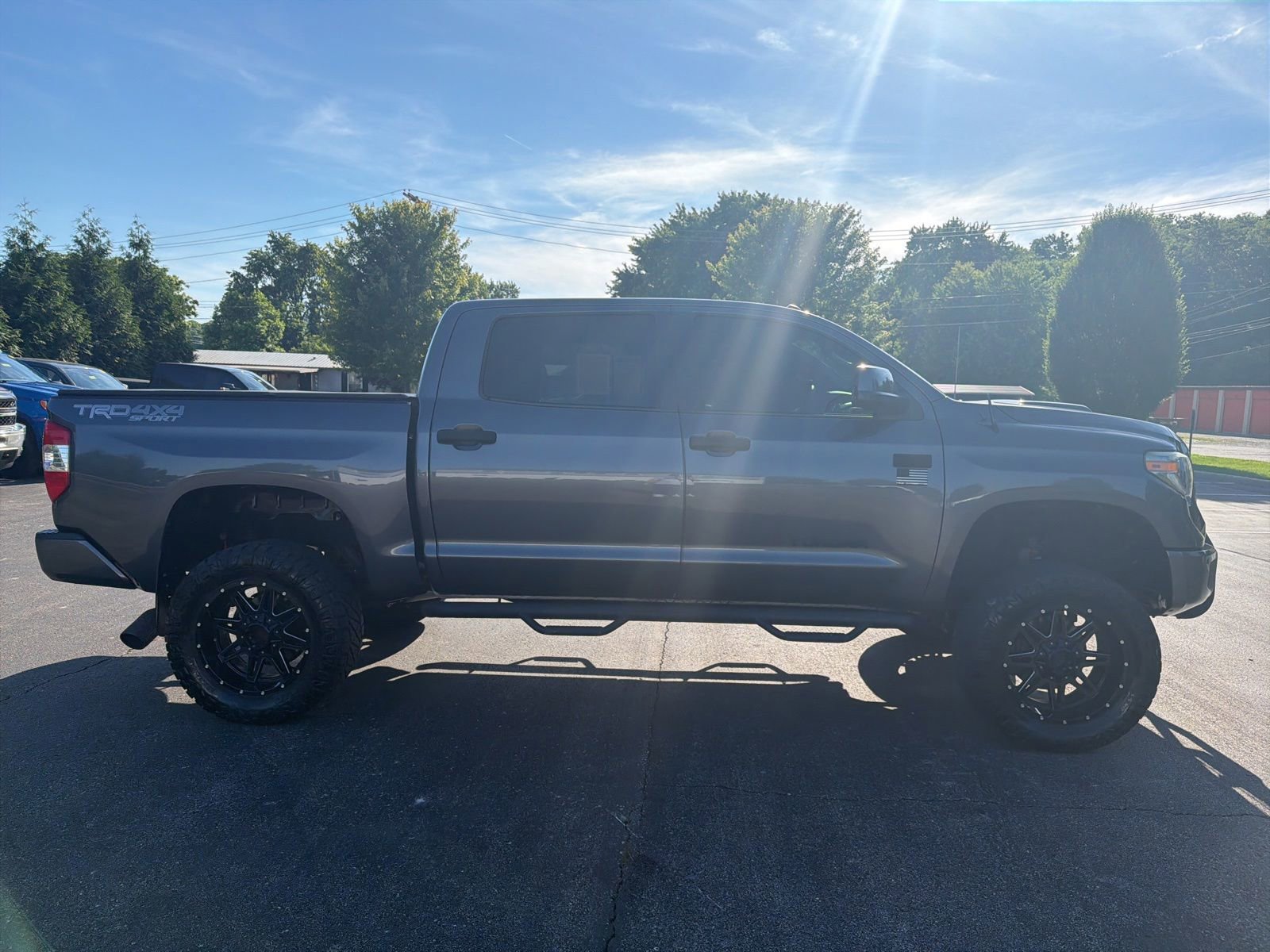 Used 2018 Toyota Tundra SR5 w/ TRD Sport Package AWD/4WD image 6