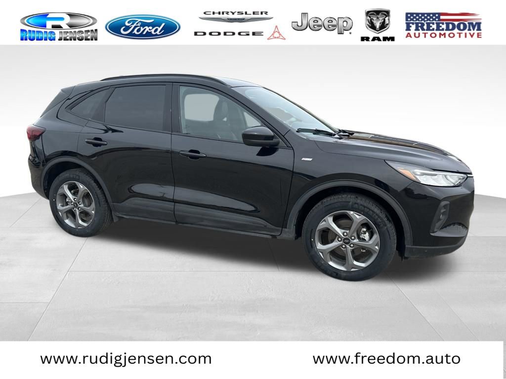 Used 2025 Ford Escape ST-Line Select video 2