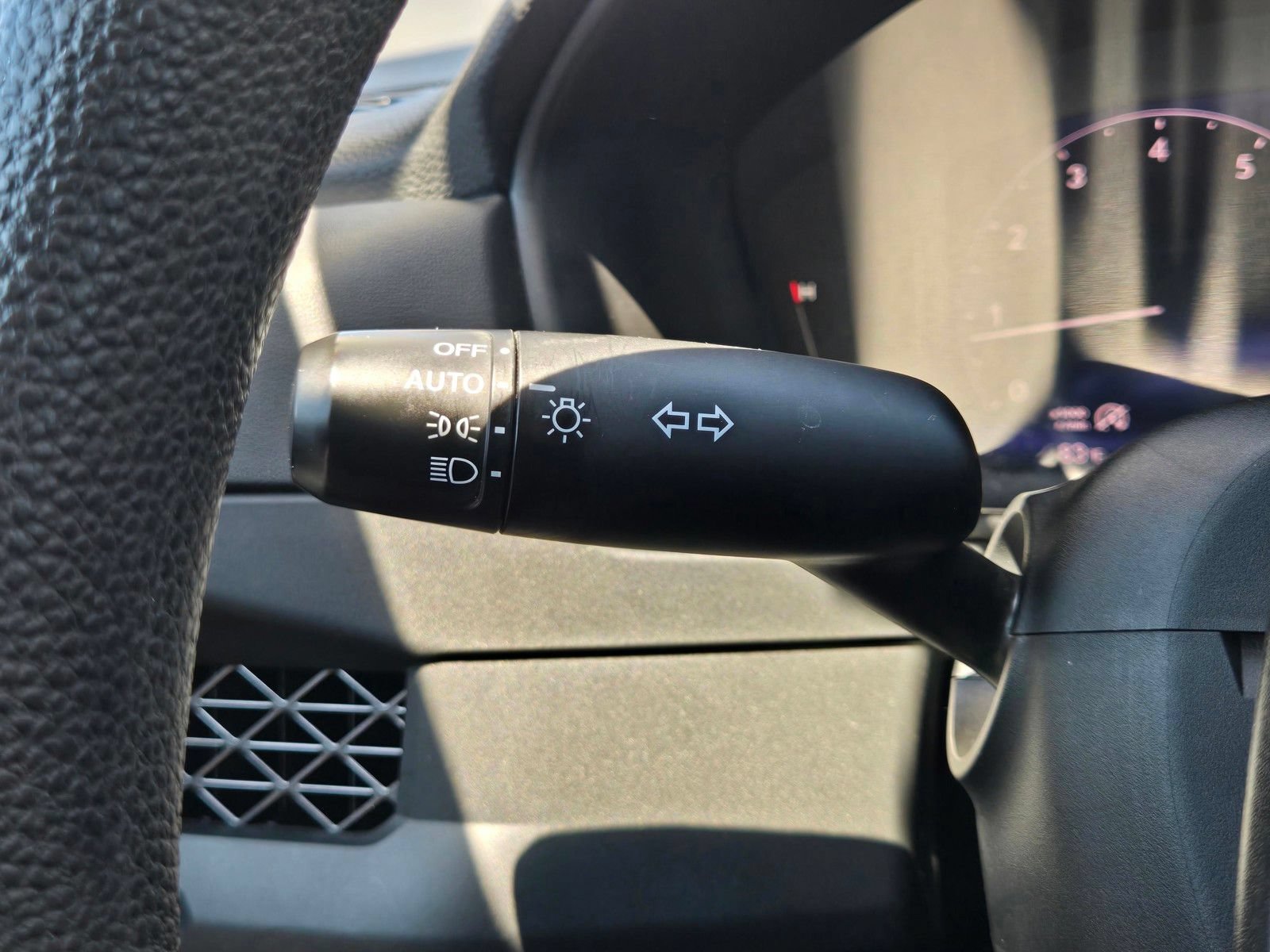 Certified 2024 Honda Accord EX image 24