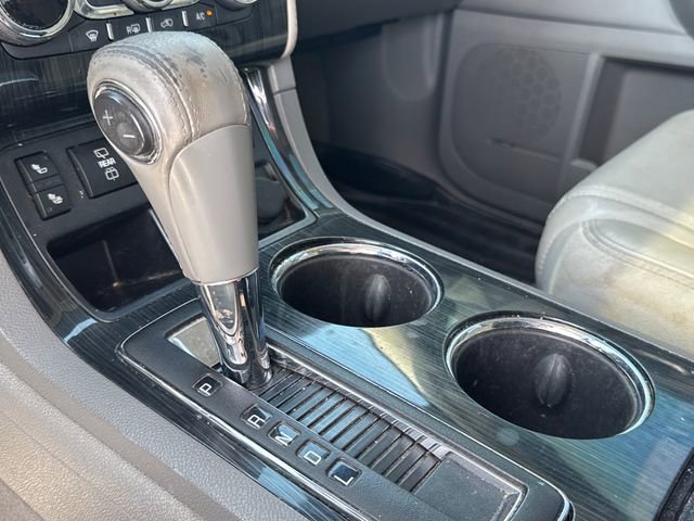 Used 2015 Chevrolet Traverse LT image 27