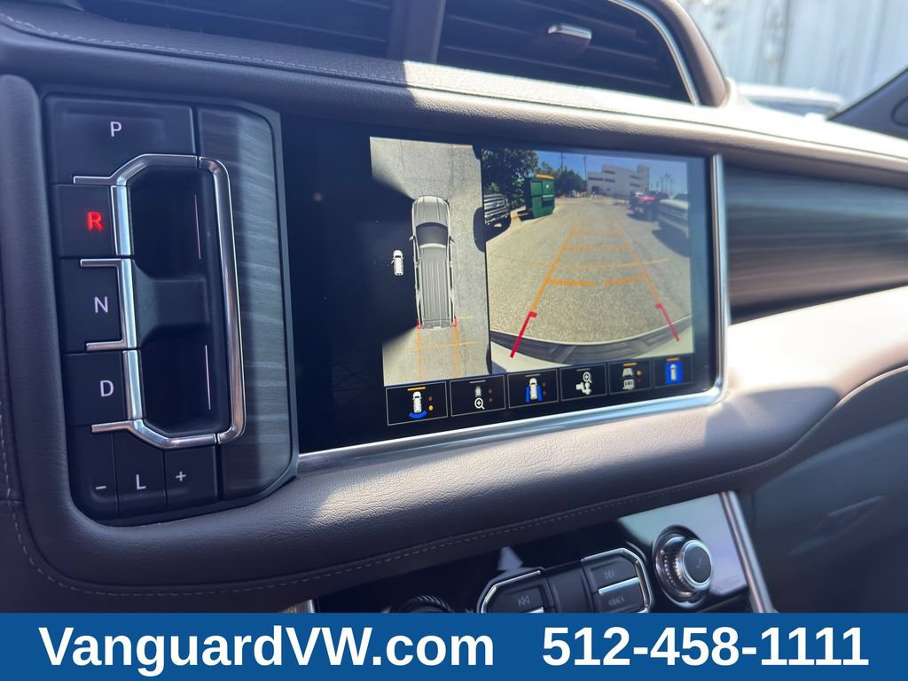 Used 2024 GMC Yukon Denali AWD/4WD image 17