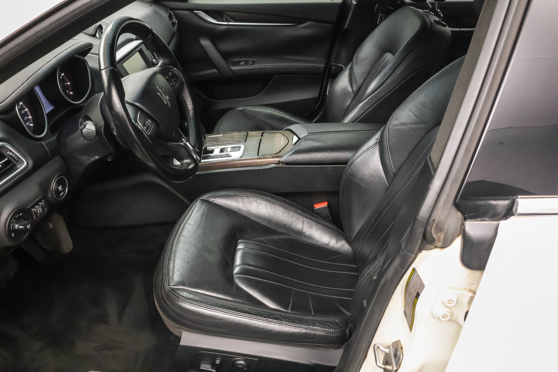 Used 2014 Maserati Ghibli S Q4 AWD/4WD image 6