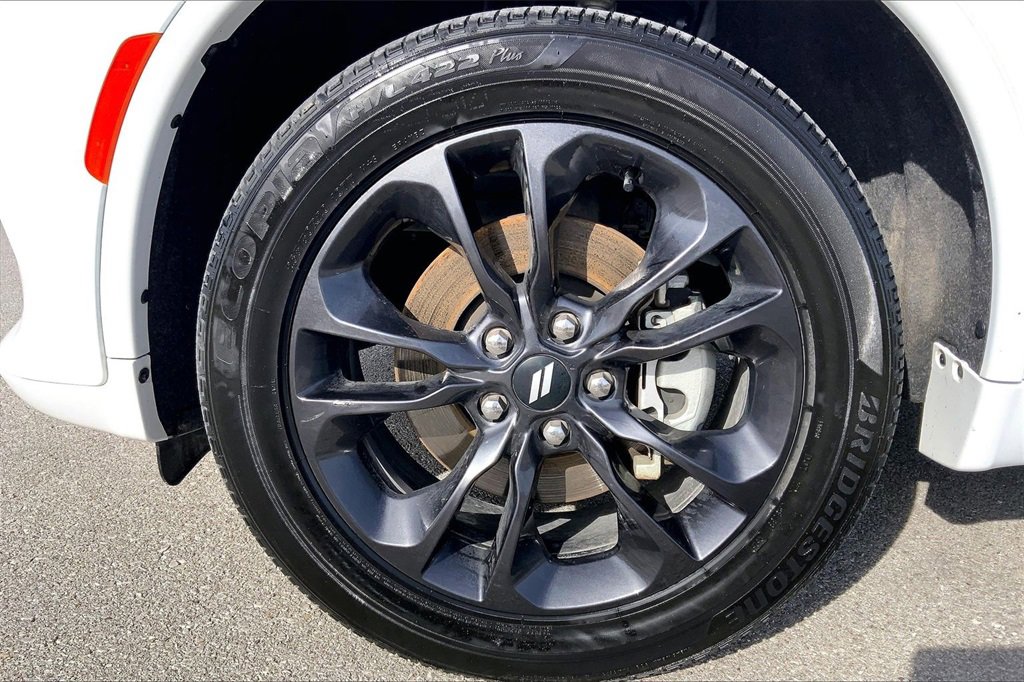 Used 2025 Dodge Durango GT image 25