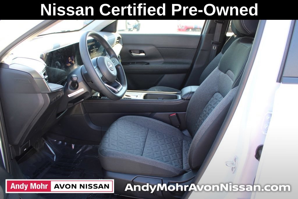 Certified 2025 Nissan Kicks SV AWD/4WD image 16