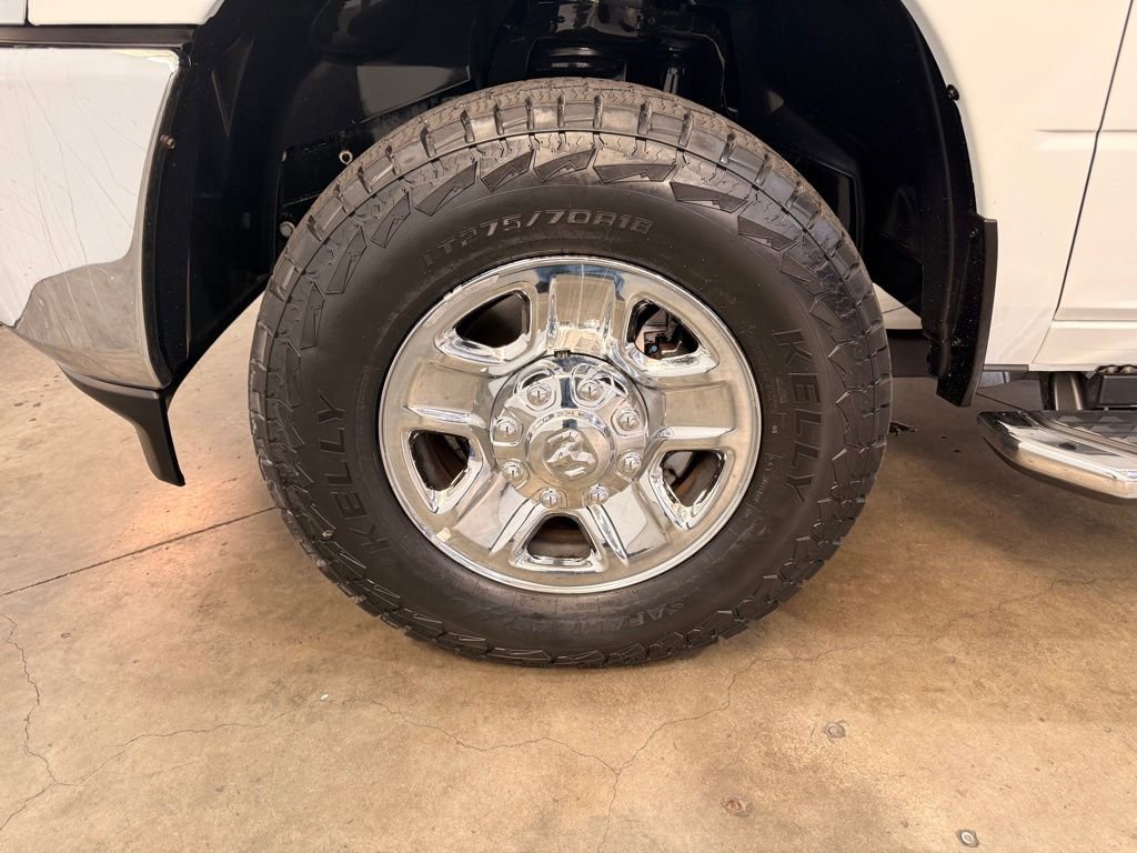 Used 2022 RAM 3500 Big Horn image 15