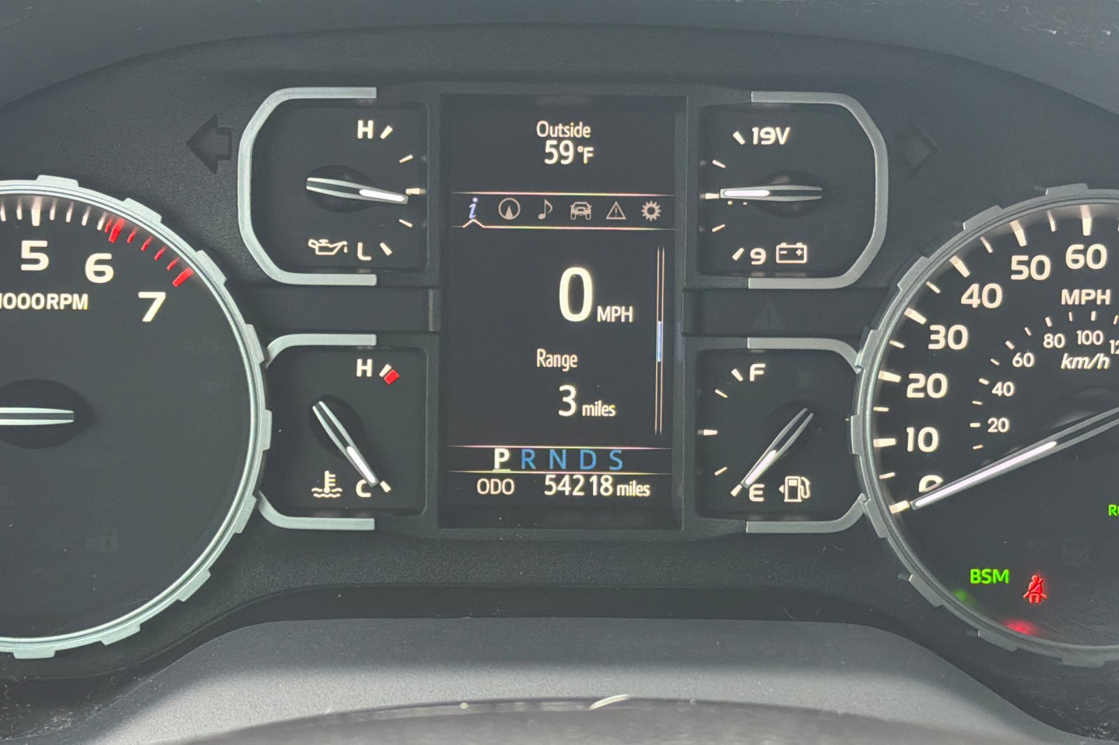 Used 2021 Toyota Tundra Limited w/ Limited Premium Package image 25