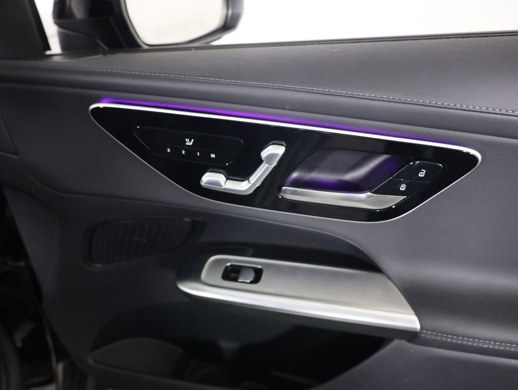 Used 2026 Mercedes-Benz GLC 300 4MATIC image 58