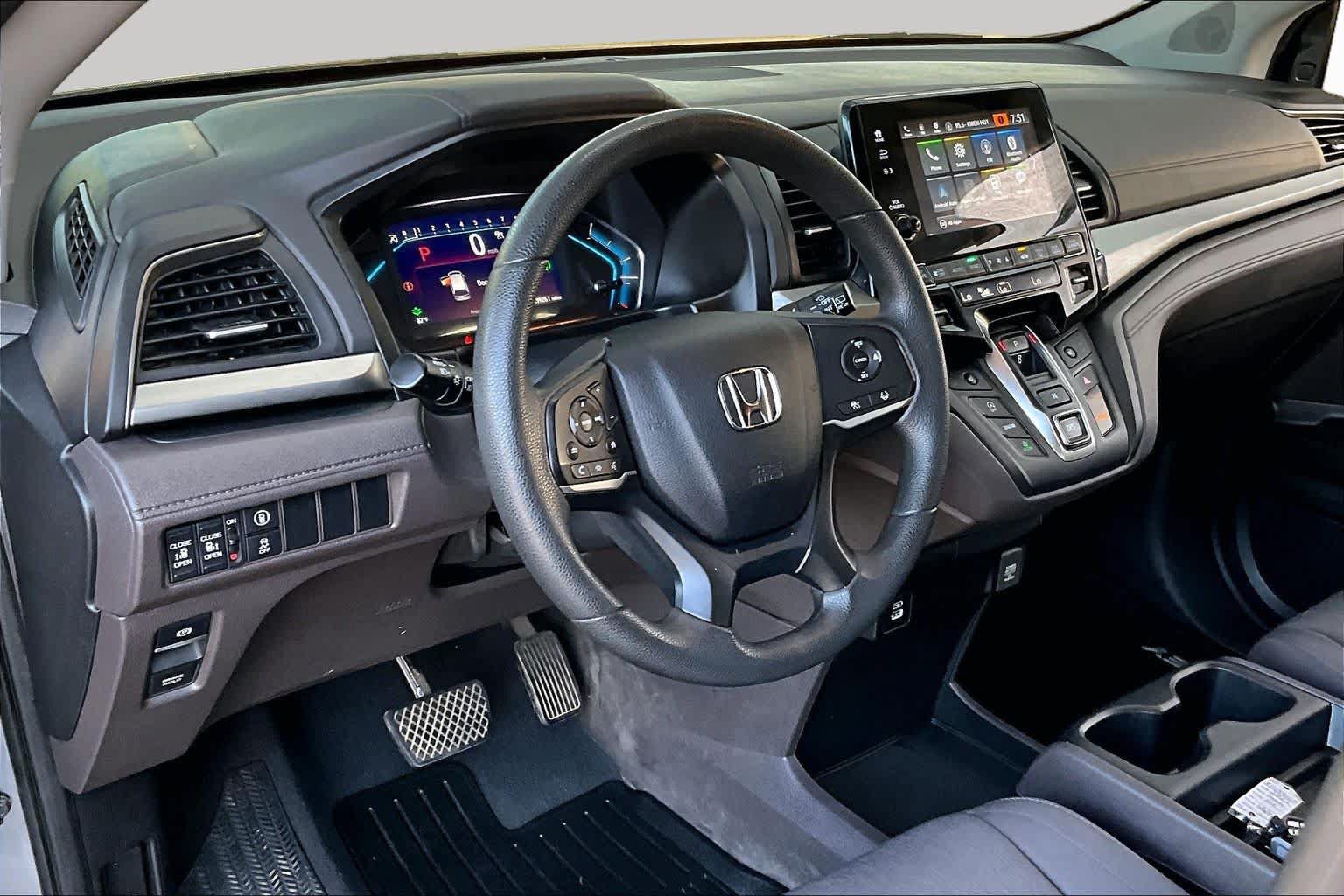Certified 2022 Honda Odyssey EX image 17