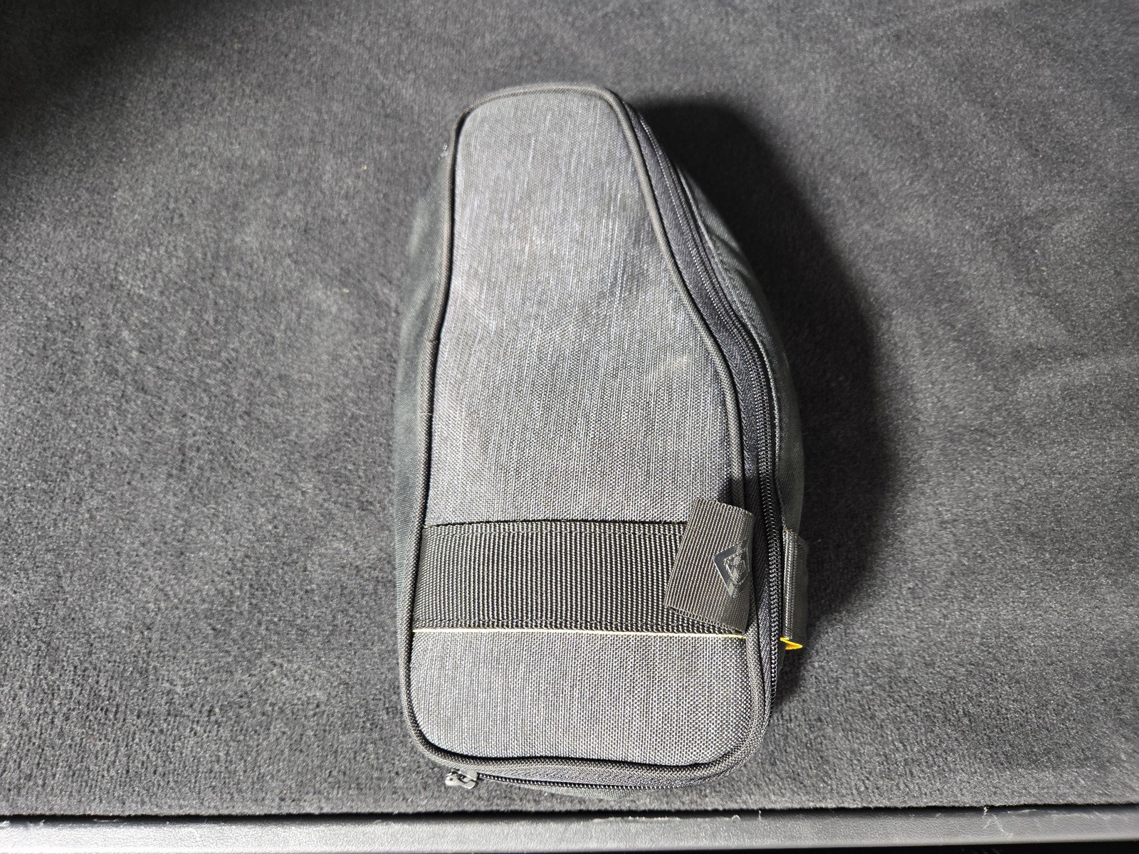 Used 2022 Rivian R1S Launch Edition image 34