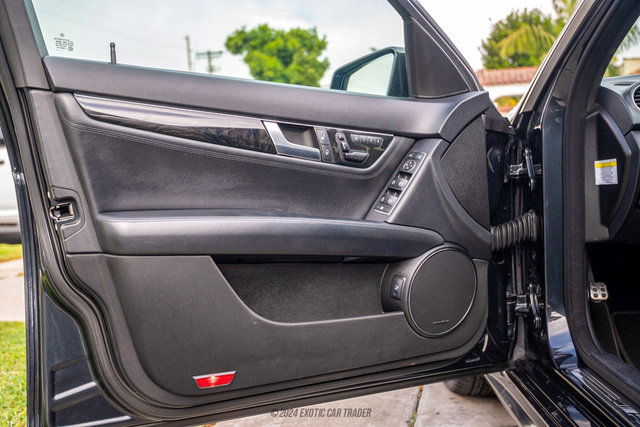 Used 2013 Mercedes-Benz C 63 AMG Sedan image 45