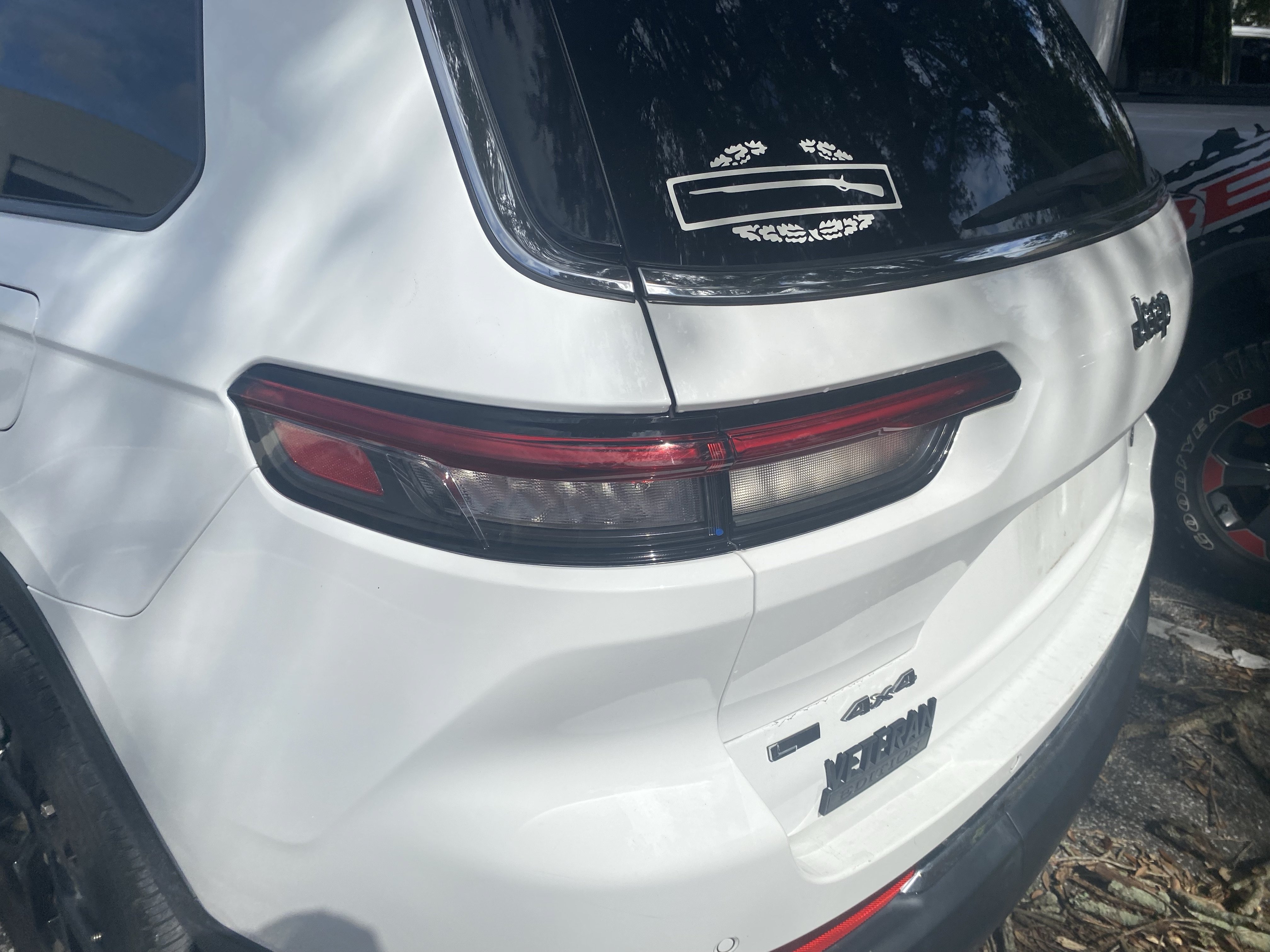 Used 2021 Jeep Grand Cherokee L Limited AWD/4WD image 21