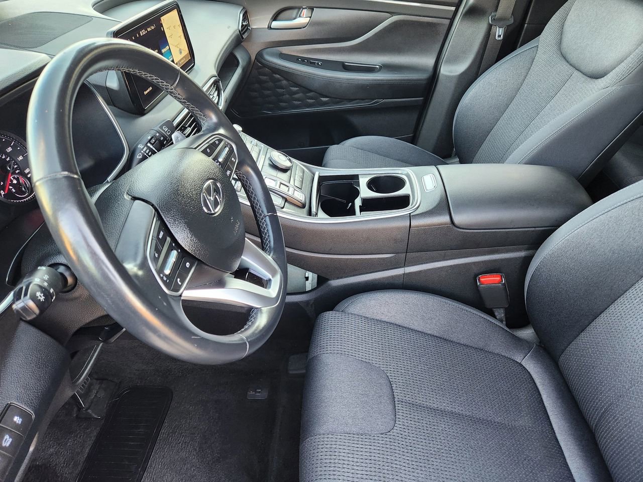 Certified 2023 Hyundai Santa Fe SEL image 9