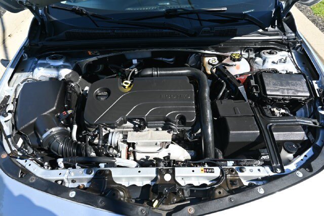 Used 2022 Chevrolet Malibu LT FWD image 15