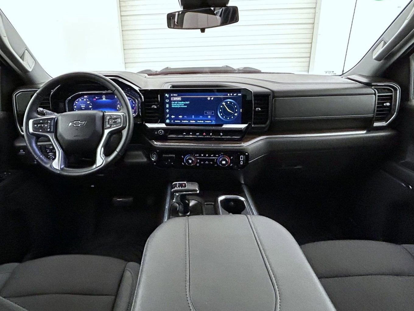 Used 2024 Chevrolet Silverado 1500 RST AWD/4WD image 14