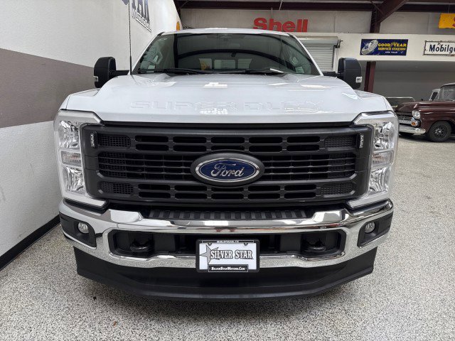 Used 2023 Ford F250 XL w/ FX4 Off-Road Package image 2