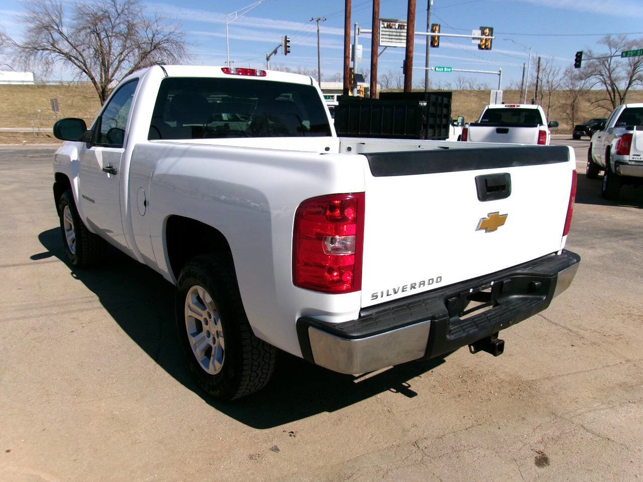 Used 2012 Chevrolet Silverado 1500 W/T image 5
