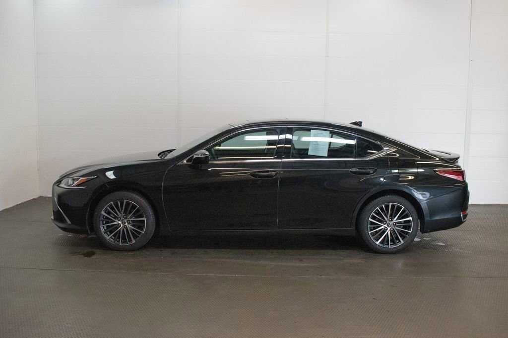 Used 2022 Lexus ES 250 w/ Premium Package AWD/4WD image 7