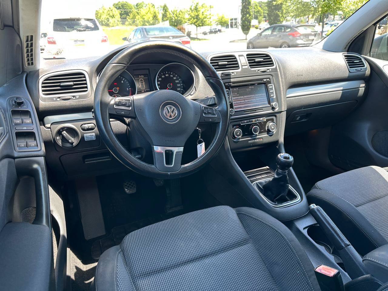 Used 2014 Volkswagen Golf TDI FWD image 16