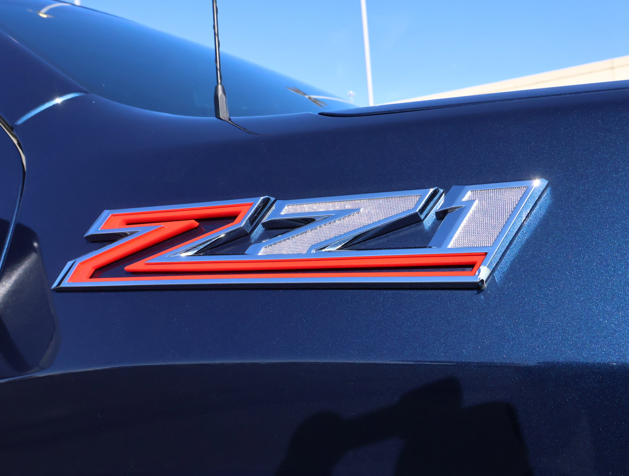 Used 2021 Chevrolet Silverado 1500 Custom Trail Boss w/ LPO, Dark Essentials Package image 5