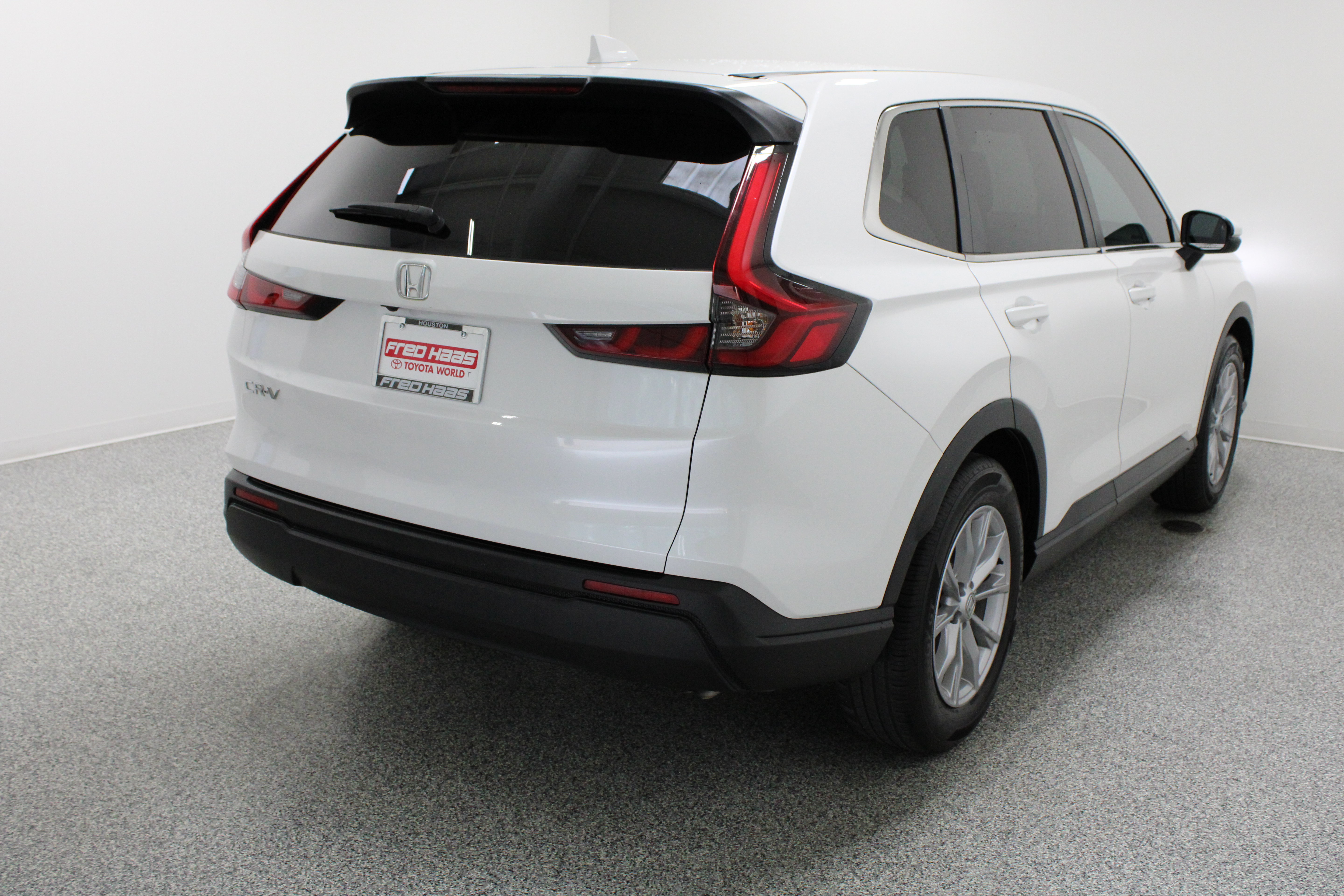 Used 2025 Honda CR-V EX image 7