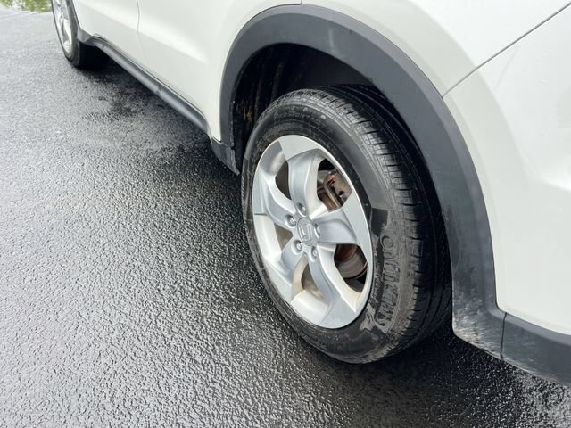 Used 2021 Honda HR-V LX image 30