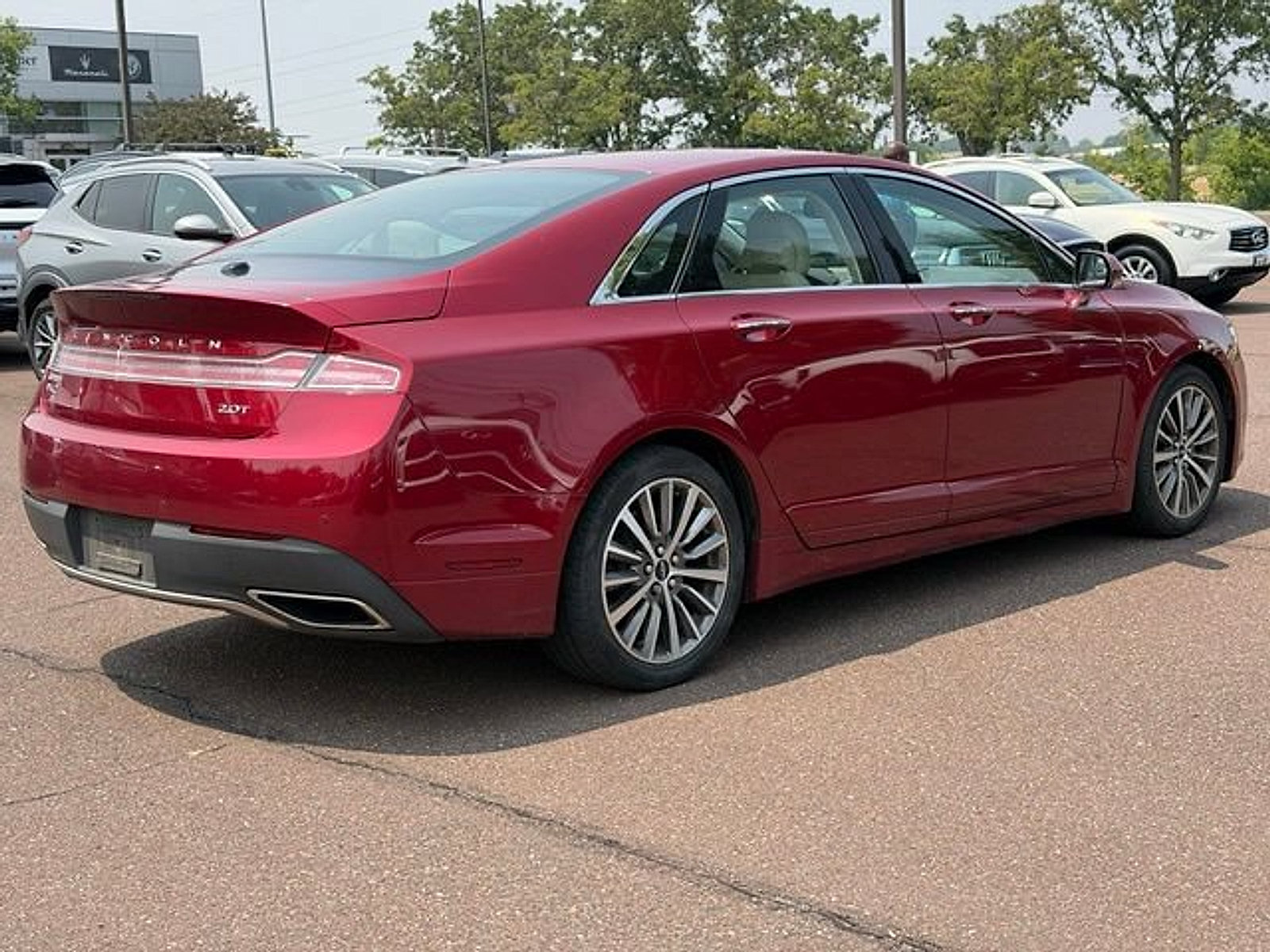 Used 2017 Lincoln MKZ Select FWD image 7