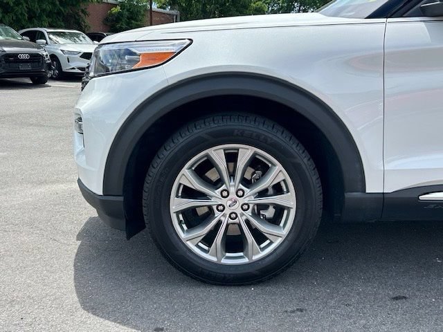 Used 2021 Ford Explorer XLT w/ Equipment Group 202A AWD/4WD image 8