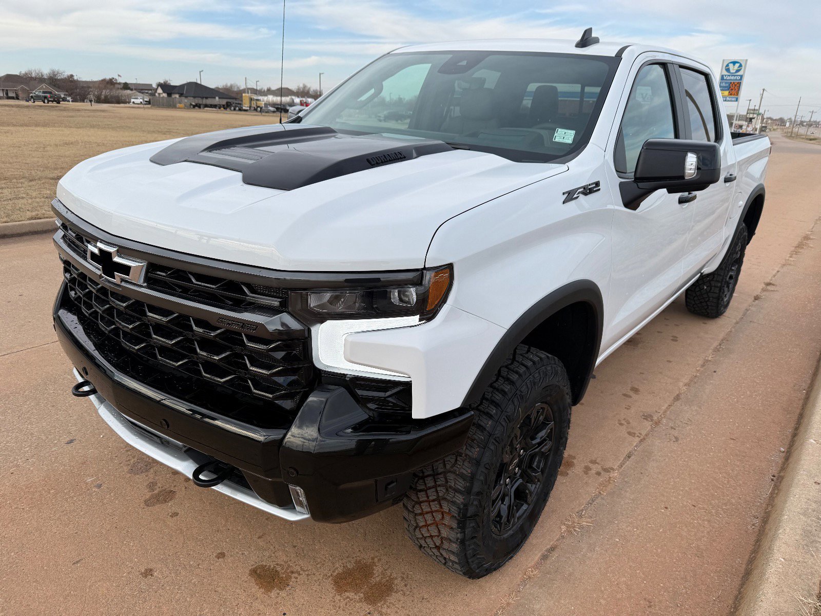 New 2026 Chevrolet Silverado 1500 ZR2 w/ Dark Appearance Package image 7
