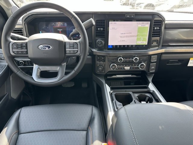 New 2025 Ford F350 Lariat w/ Lariat Ultimate Package image 4