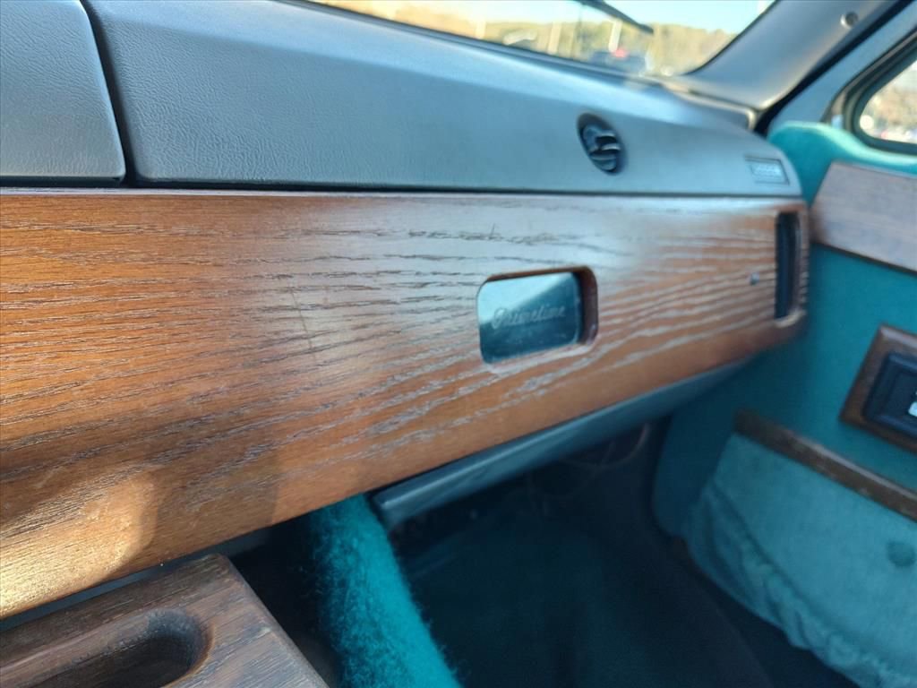 Used 1994 Dodge B2500 image 25