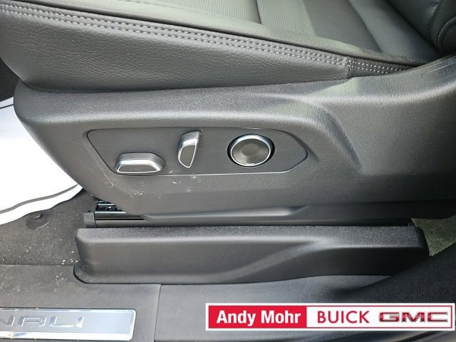 New 2026 GMC Yukon Denali image 38