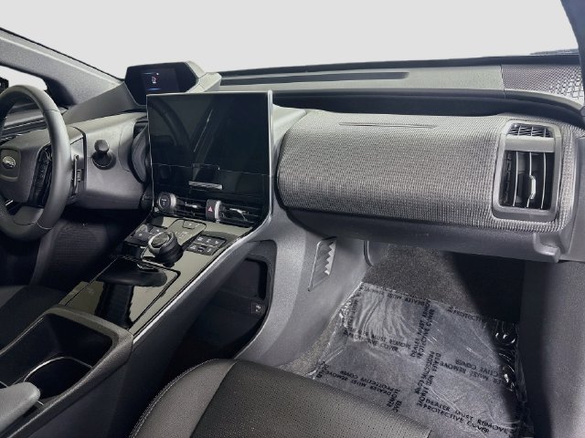 Certified 2023 Subaru Solterra AWD image 31
