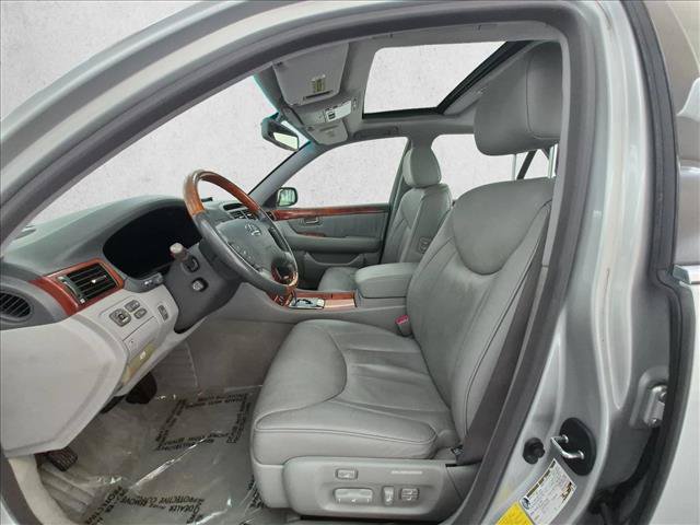 Used 2005 Lexus LS 430 RWD image 15