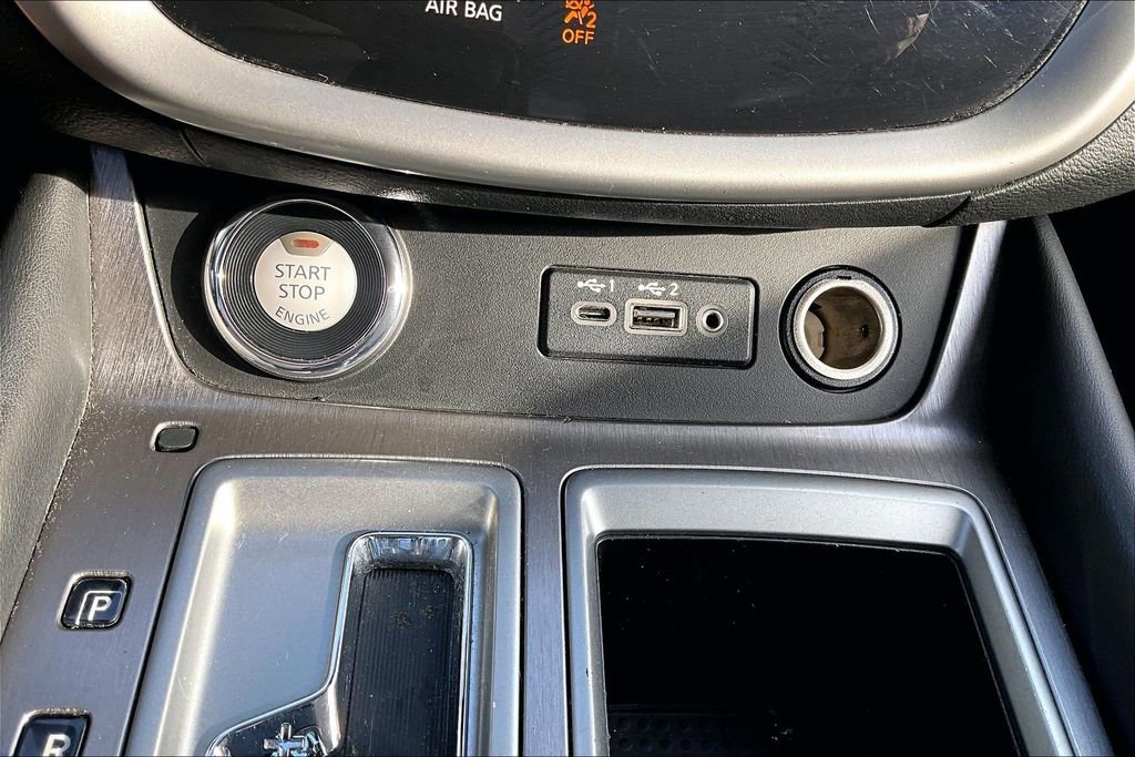 Used 2020 Nissan Murano SV image 33