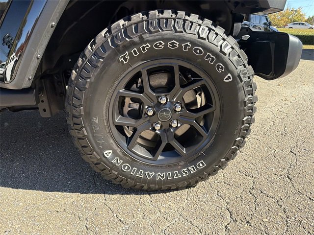 Used 2024 Jeep Gladiator Sport image 14