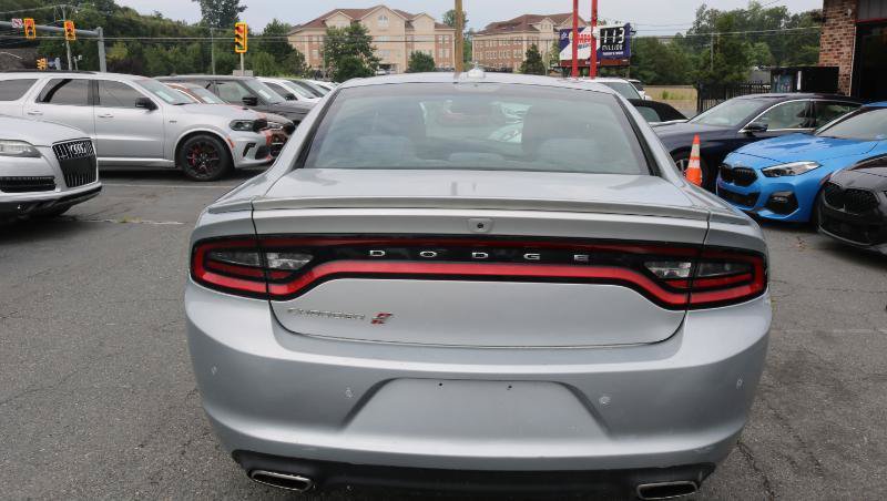 Used 2019 Dodge Charger SXT AWD/4WD image 5