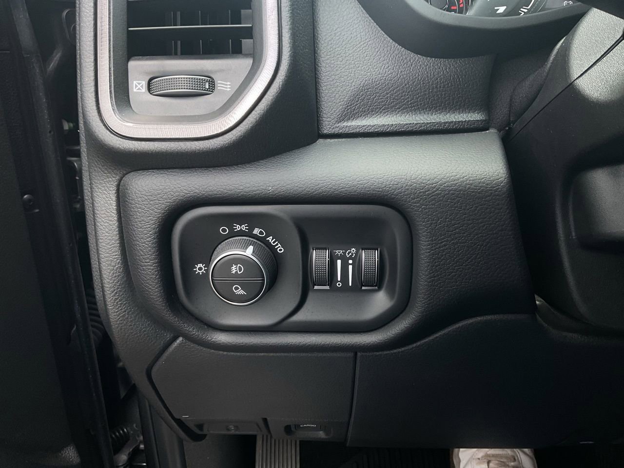 Used 2021 RAM 2500 Power Wagon AWD/4WD image 24