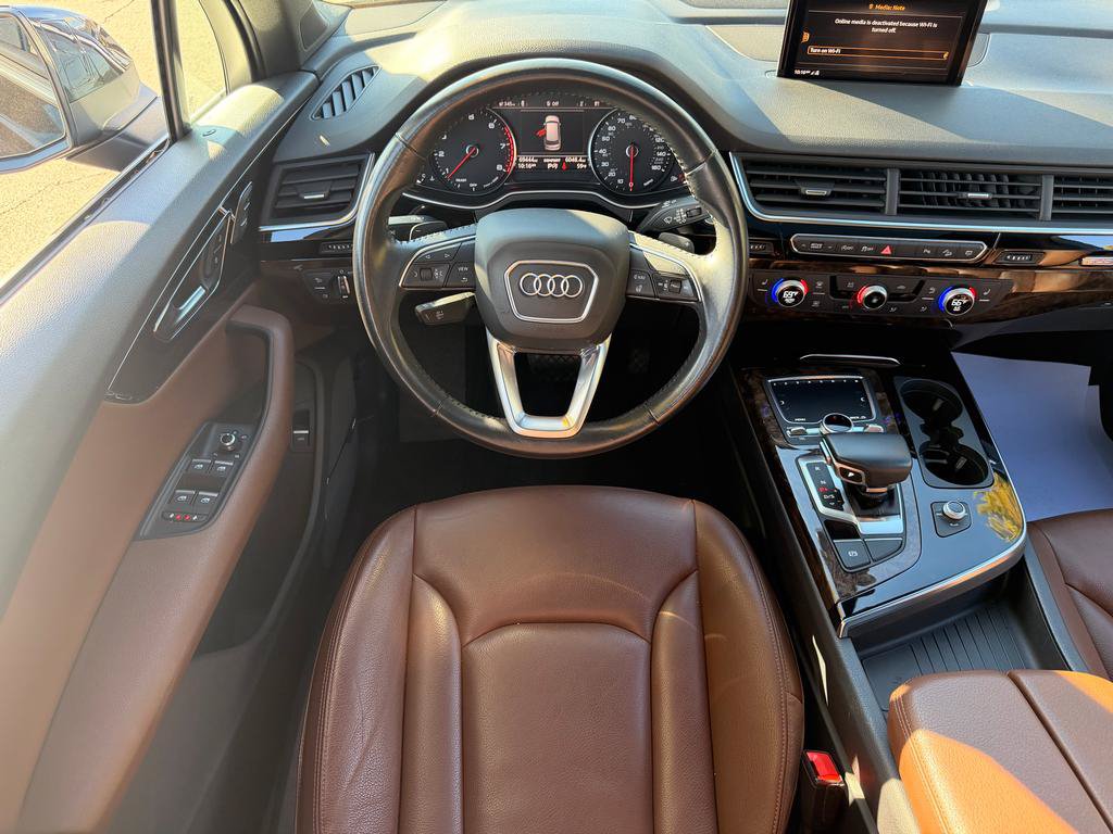 Used 2018 Audi Q7 3.0T Premium Plus w/ Premium Plus Package AWD/4WD image 13
