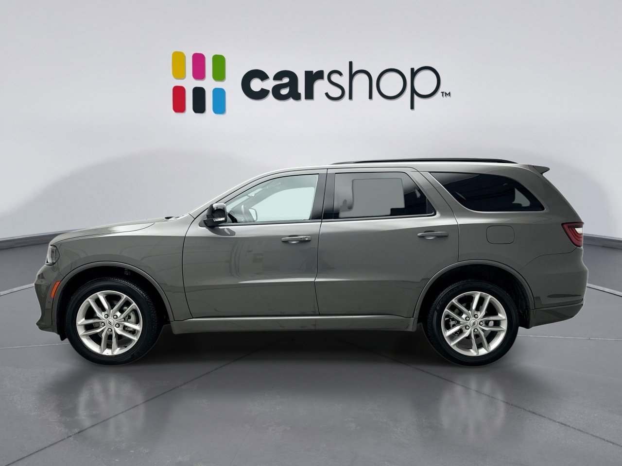 Used 2025 Dodge Durango GT image 2