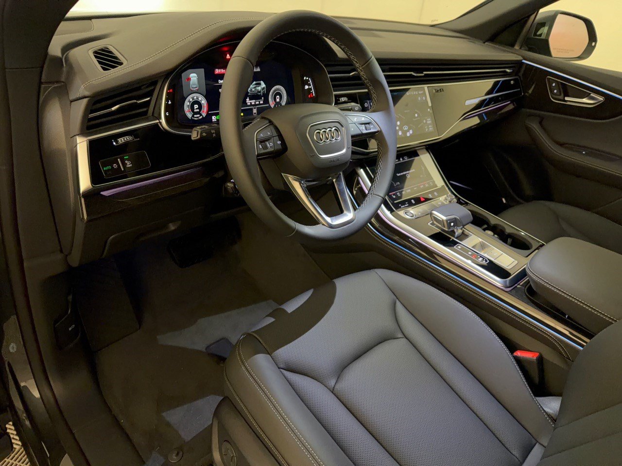New 2027 Audi Q8 Premium Plus AWD/4WD image 4