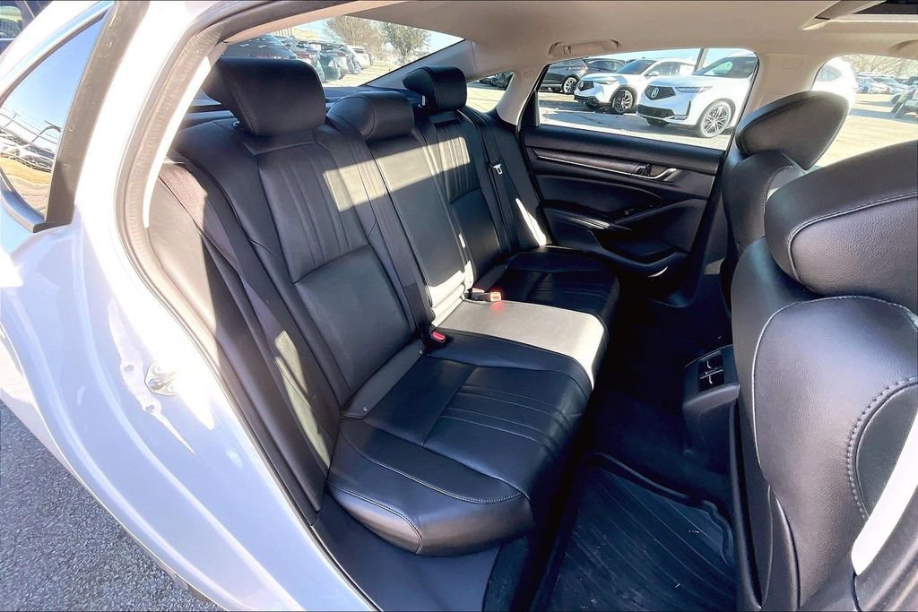Used 2020 Honda Accord Touring image 37
