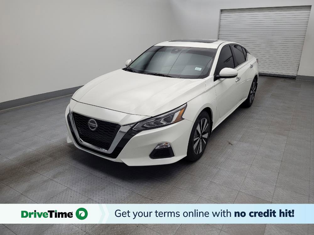 Used 2022 Nissan Altima 2.5 SV w/ SV Premium Package