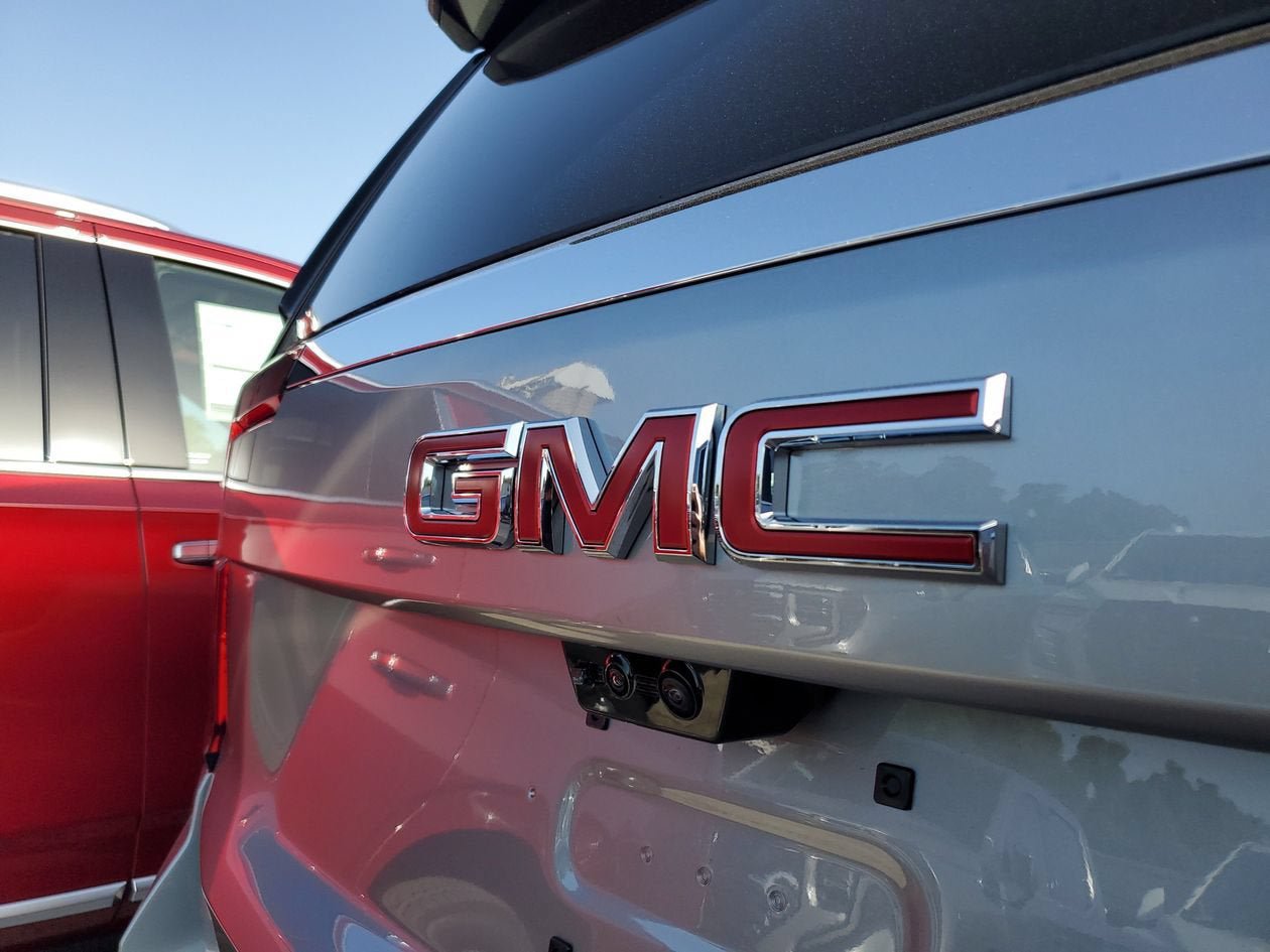 New 2026 GMC Yukon XL Elevation w/ Elevation Premium Package AWD/4WD image 7