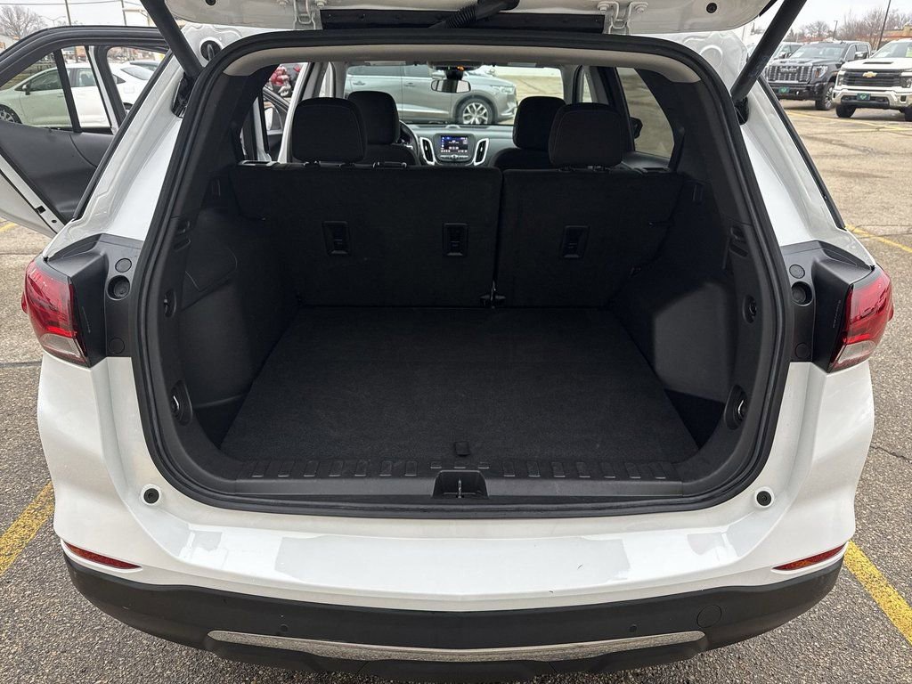 Certified 2024 Chevrolet Equinox LT AWD/4WD image 18